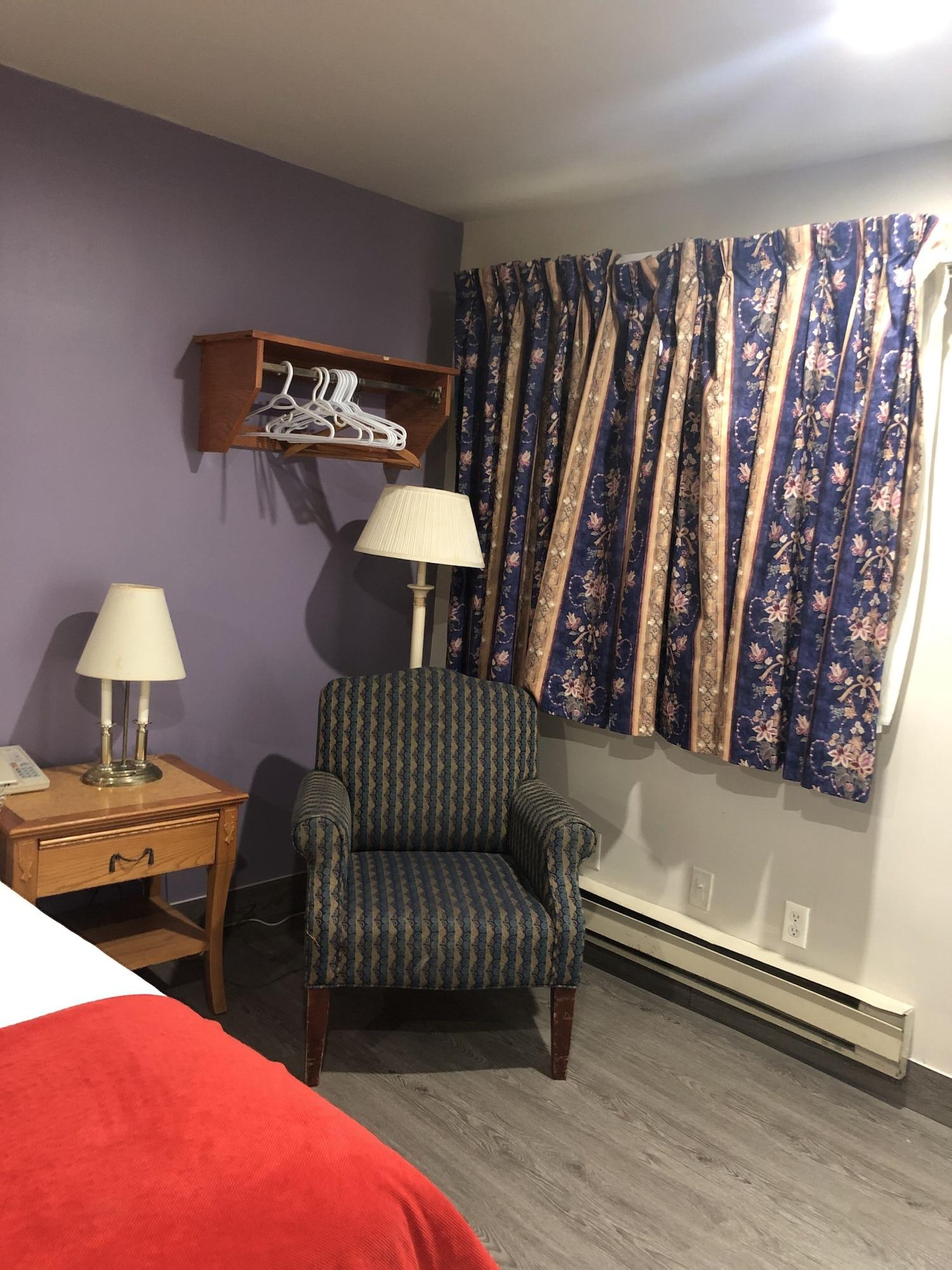 Thriftlodge By Wyndham Moncton Bagian luar foto